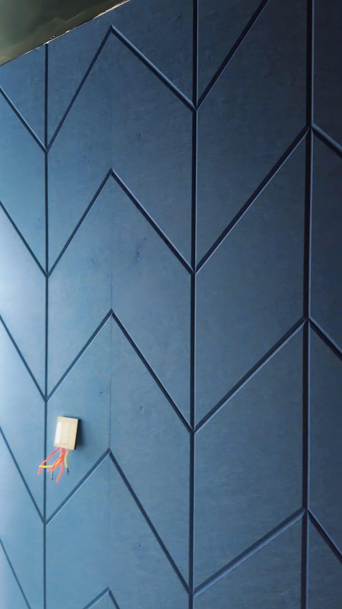 How Much Does Soundproofing Cost in Dubai? What Sets the Price